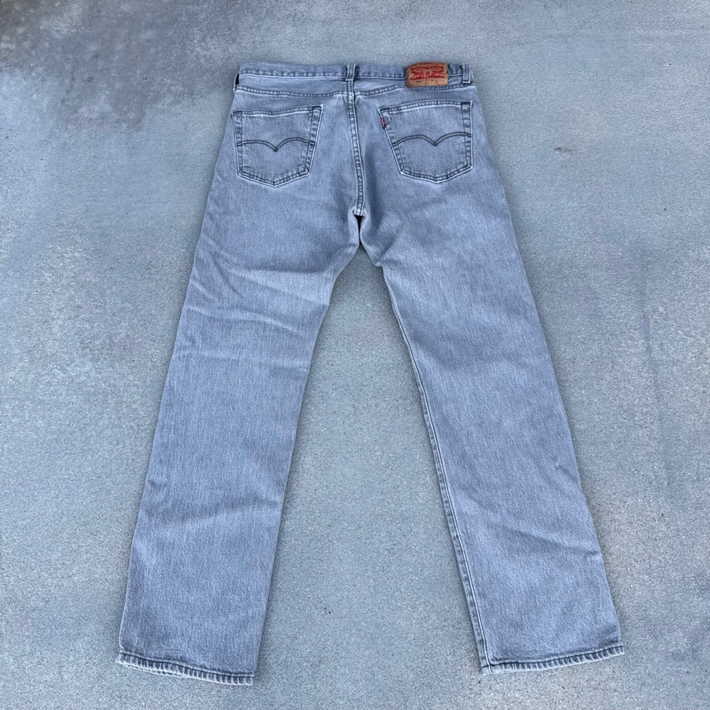 Levi's 501 Original Fit Grey Jeans Mens 33x30 Button Fly Straight Leg Denim